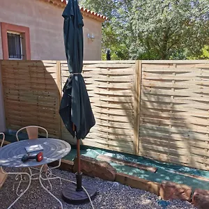 https://studio-de-charme-en-provence.fr-provencehotel.com